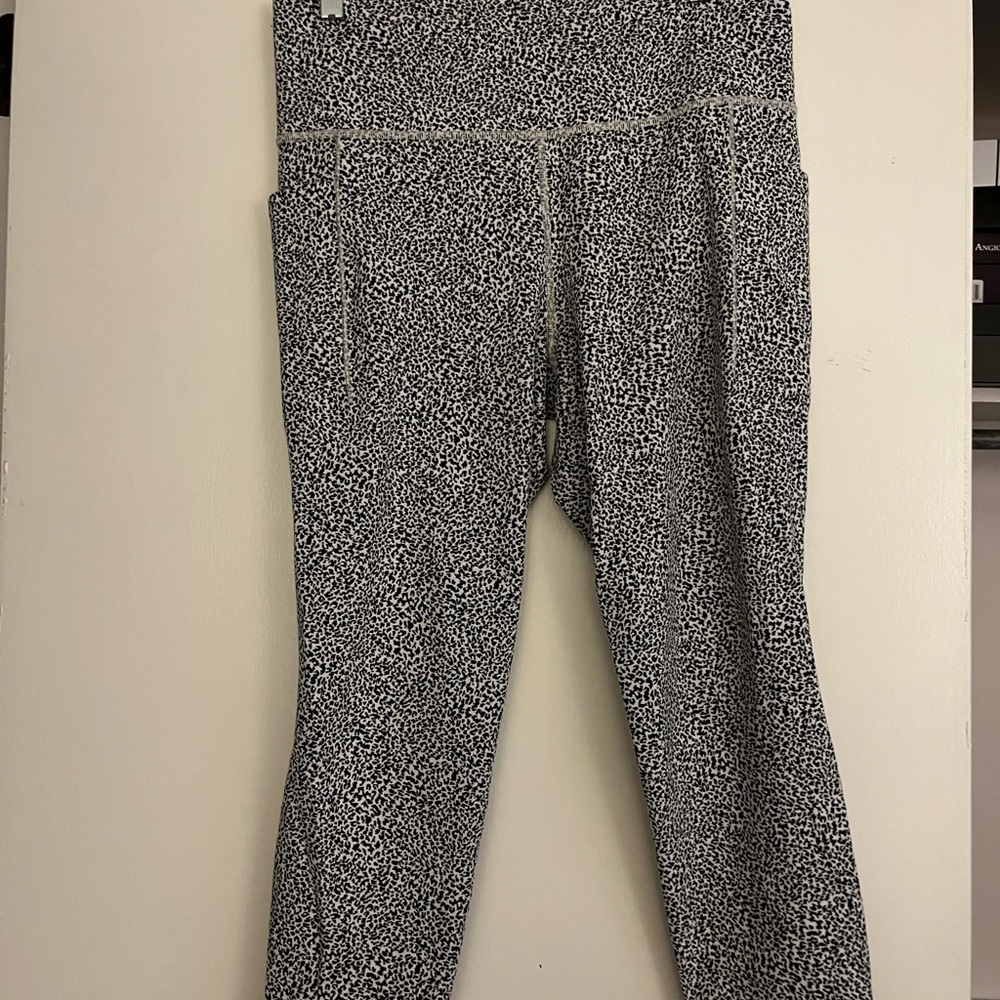 Athleta Salutation Slash Black and White Patterned Leggings